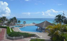 Private Room. Brisas. Zona Hotelera. Cancun